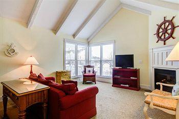 Captain'S Cottage Suites Grand Haven Εξωτερικό φωτογραφία