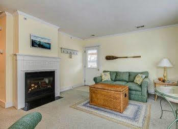 Captain'S Cottage Suites Grand Haven Εξωτερικό φωτογραφία